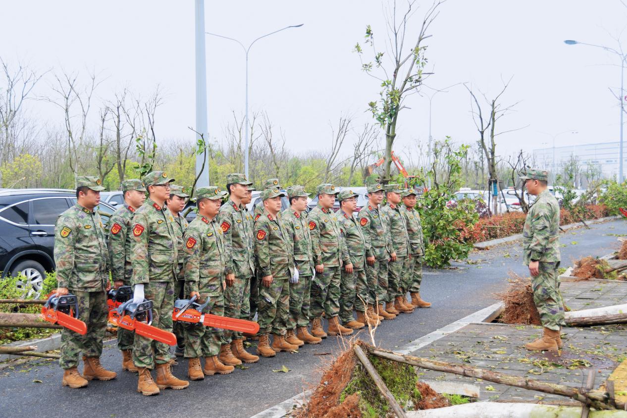 4.3向塘出動(dòng)民兵搶險(xiǎn)救災(zāi)1